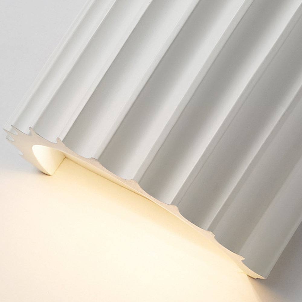 Semi-Circle LED Wall Light Fixture