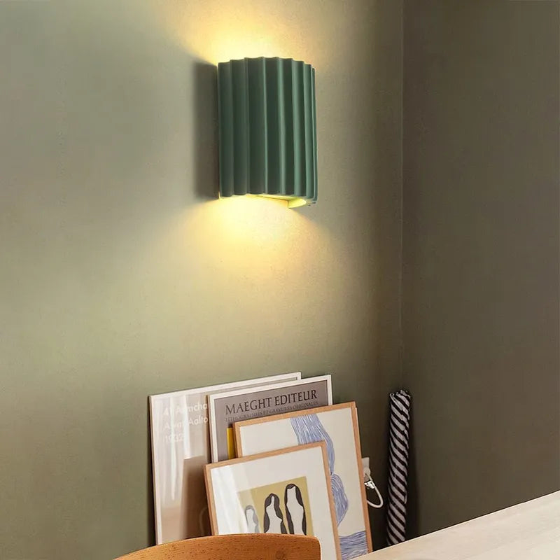 Semi-Circle LED Wall Light Fixture