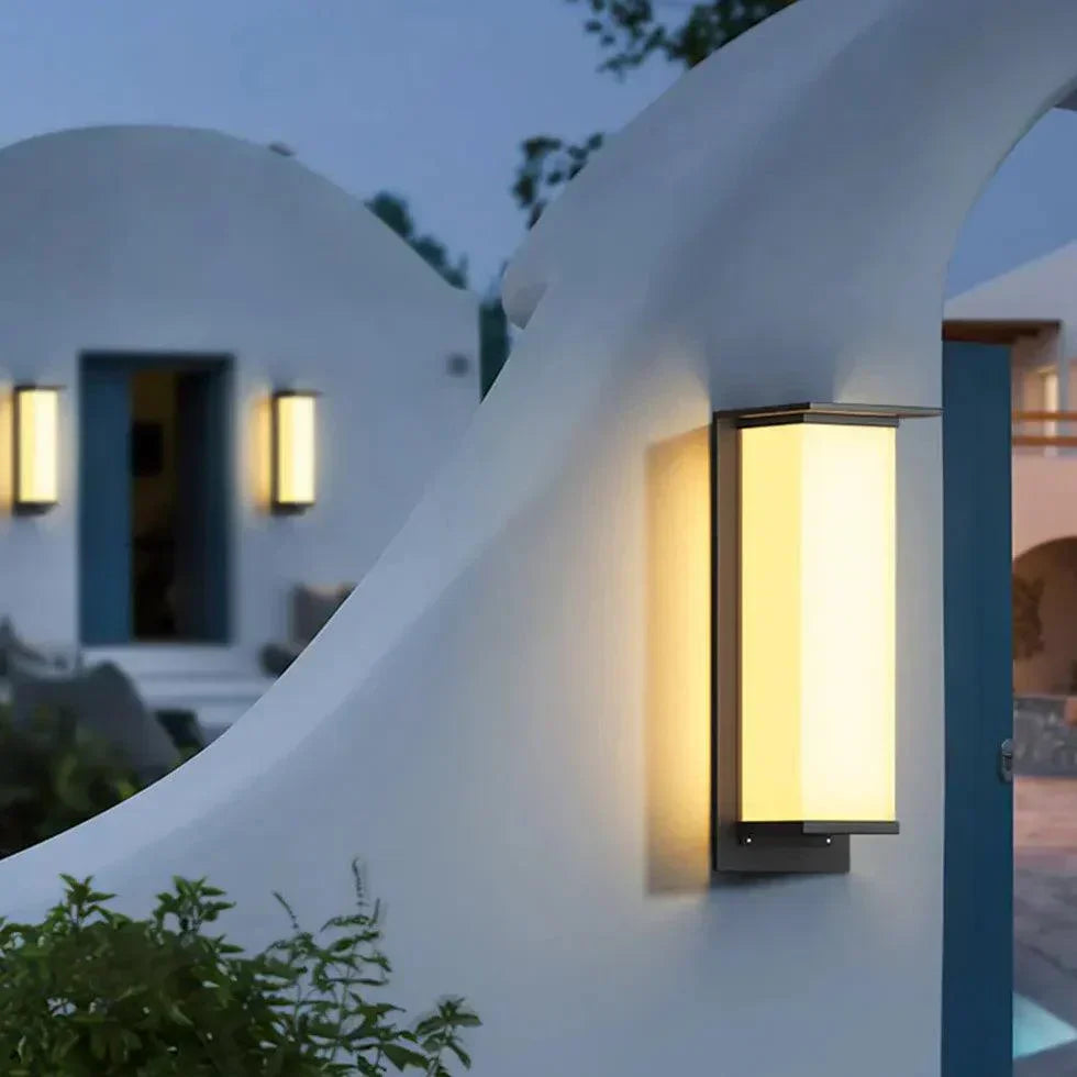 Solar Outdoor Wall Lamp